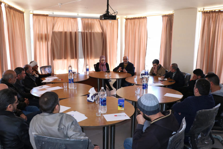 جلسة توعية قانونية في عرسال